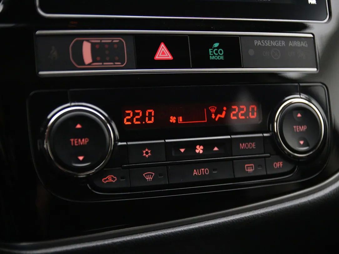 Mitsubishi Outlander | 19