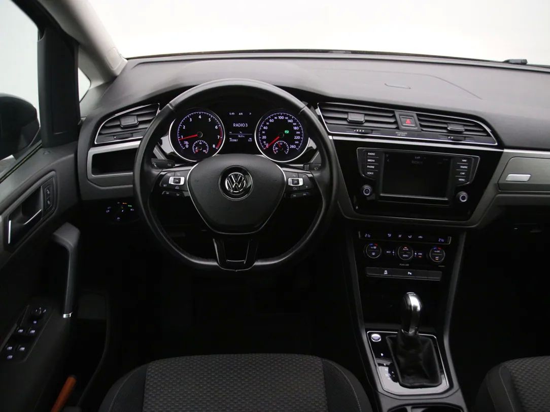 Volkswagen Touran | 16