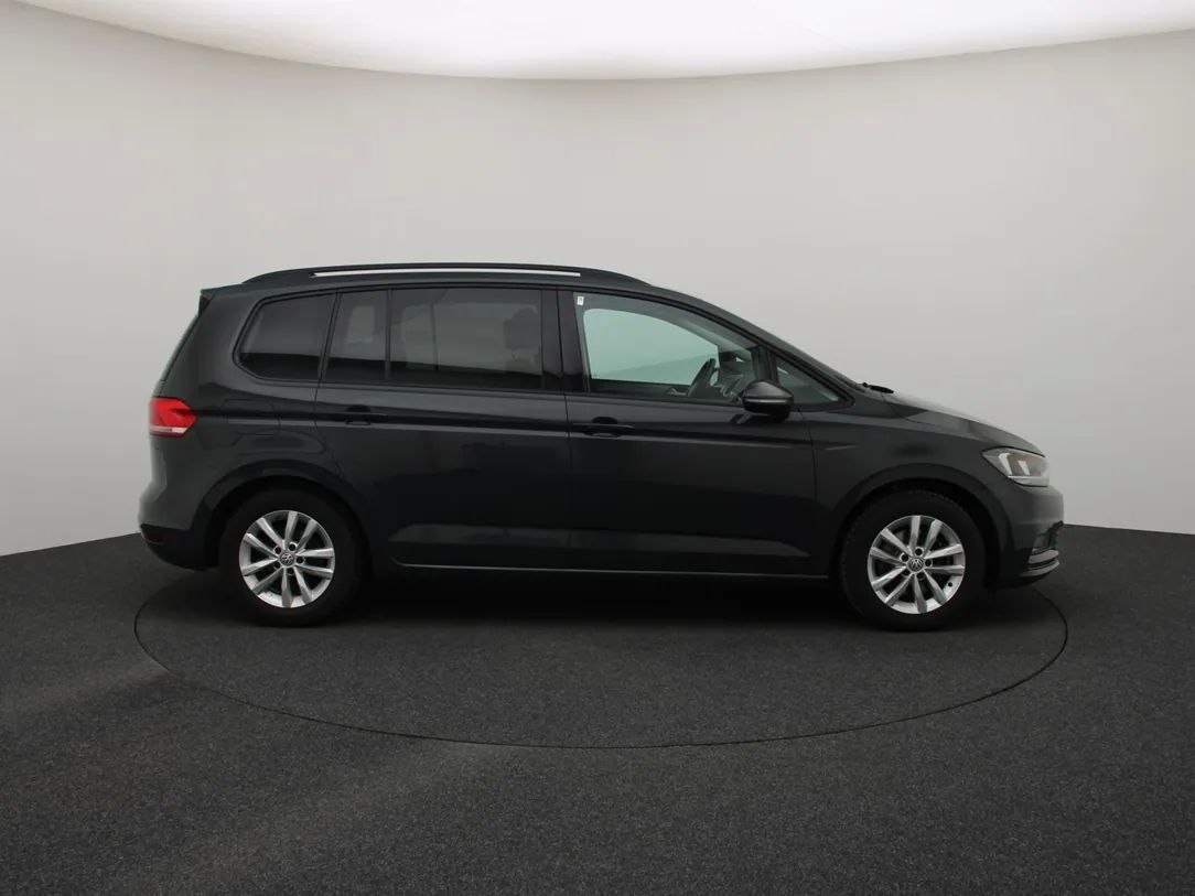 Volkswagen Touran | 8