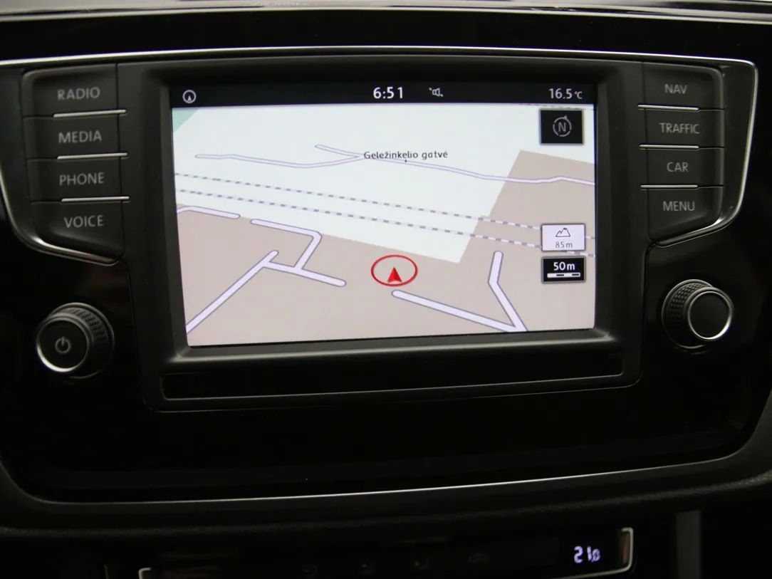 Volkswagen Touran | 23