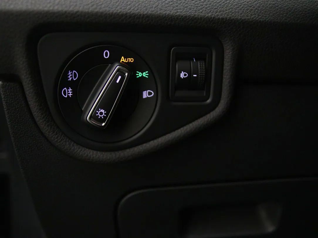 Volkswagen Touran | 26