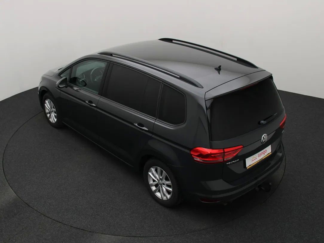 Volkswagen Touran | 11
