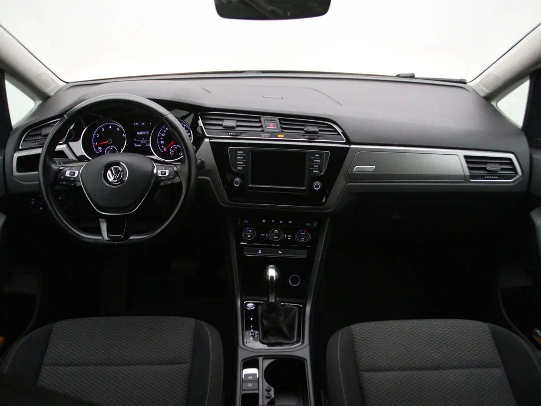 Volkswagen Touran | 1