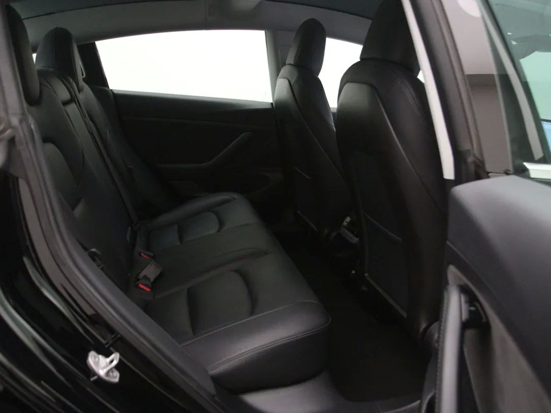 Tesla Model 3 | 14