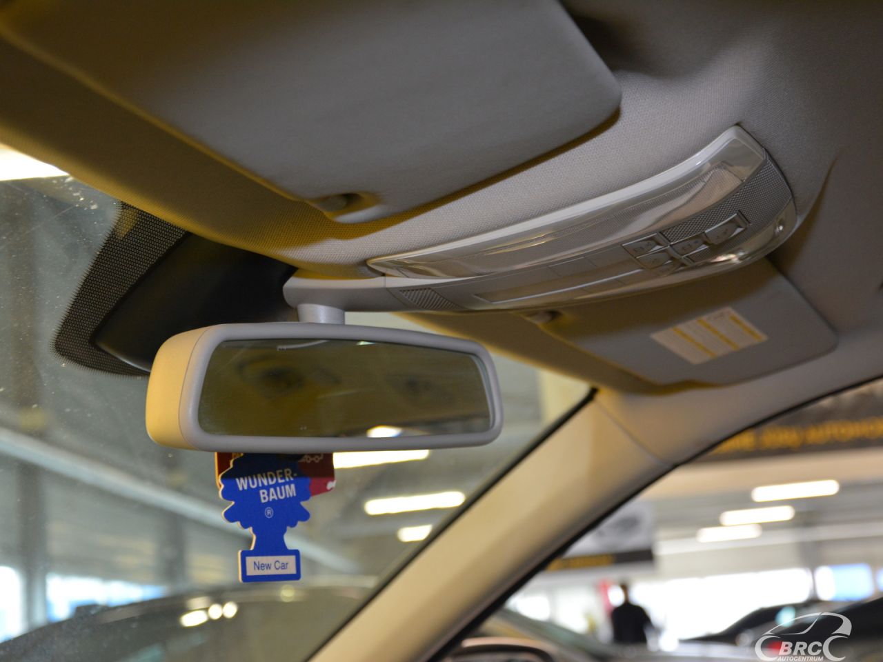 Mercedes-Benz C200 | 20