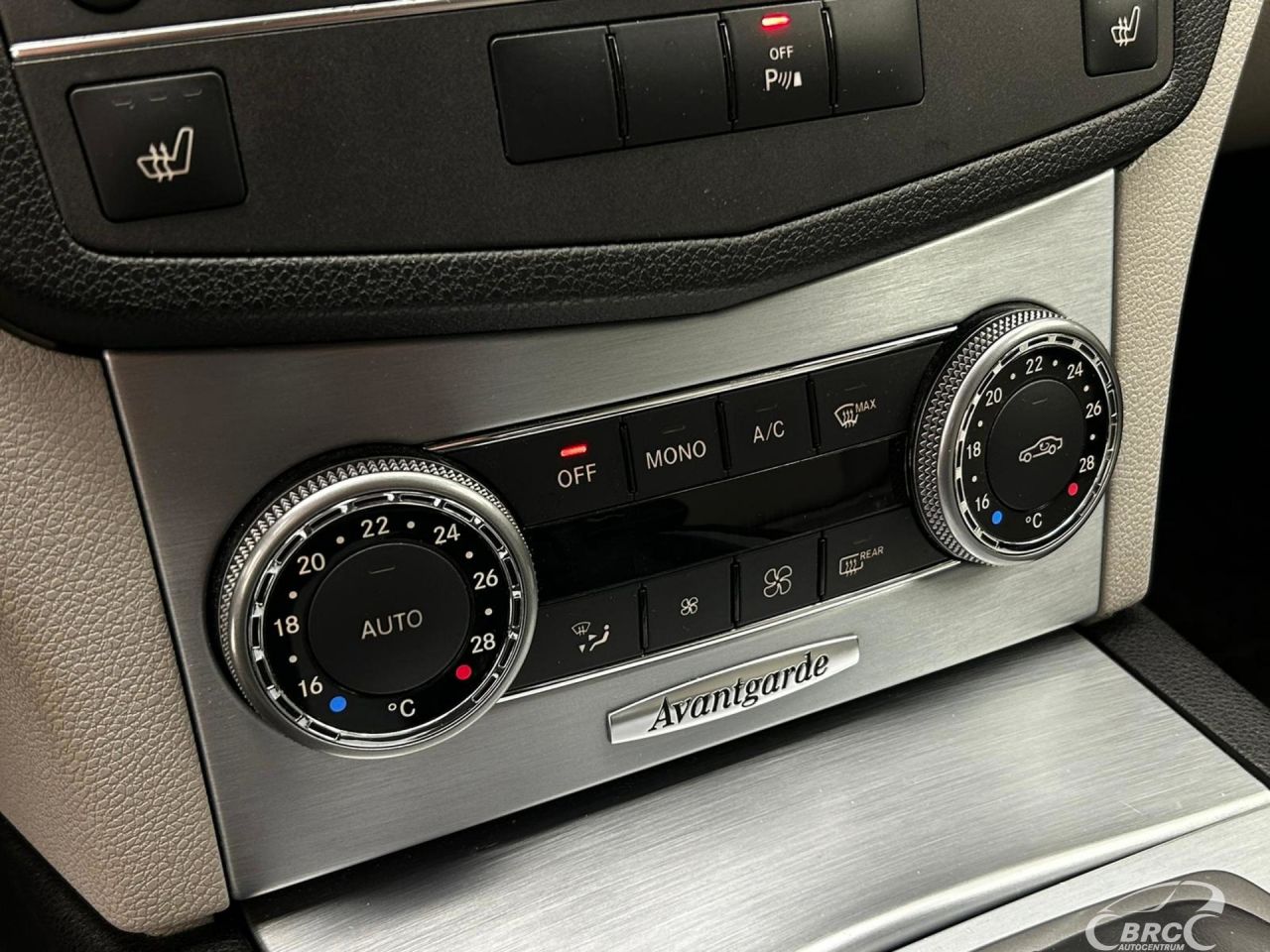 Mercedes-Benz C220 | 18