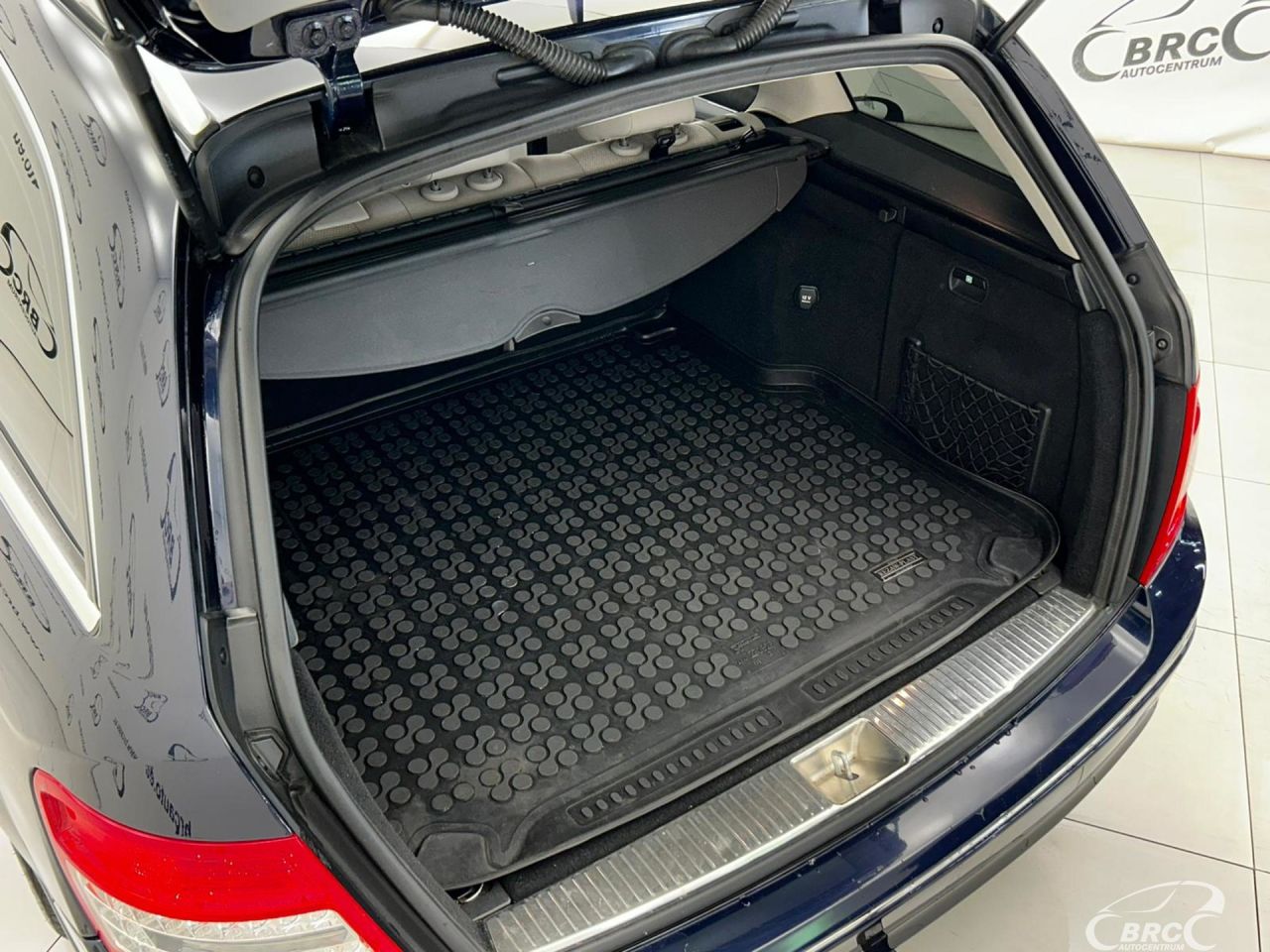 Mercedes-Benz C220 | 22