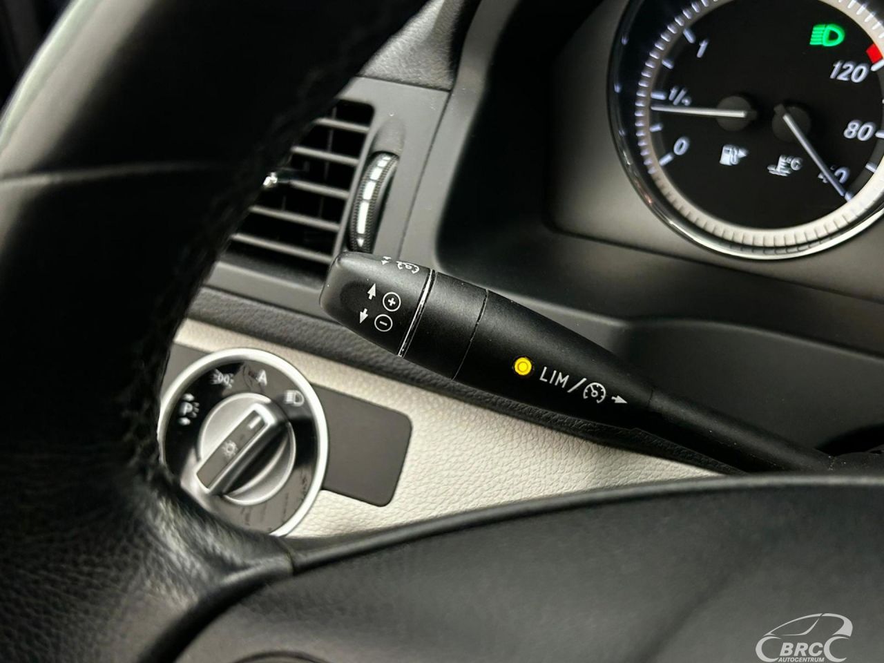 Mercedes-Benz C220 | 13