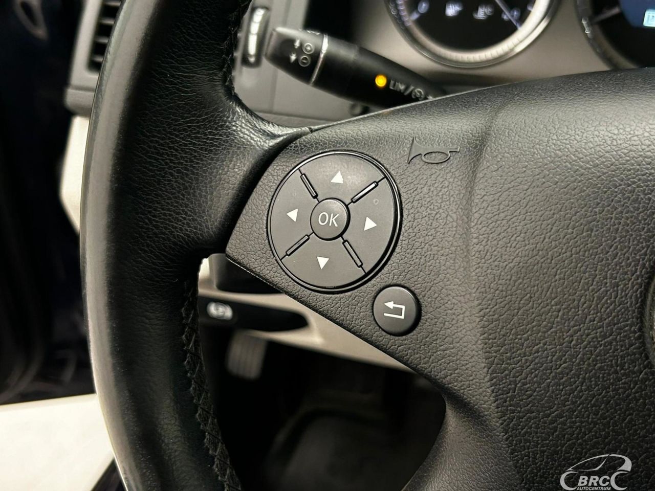 Mercedes-Benz C220 | 11