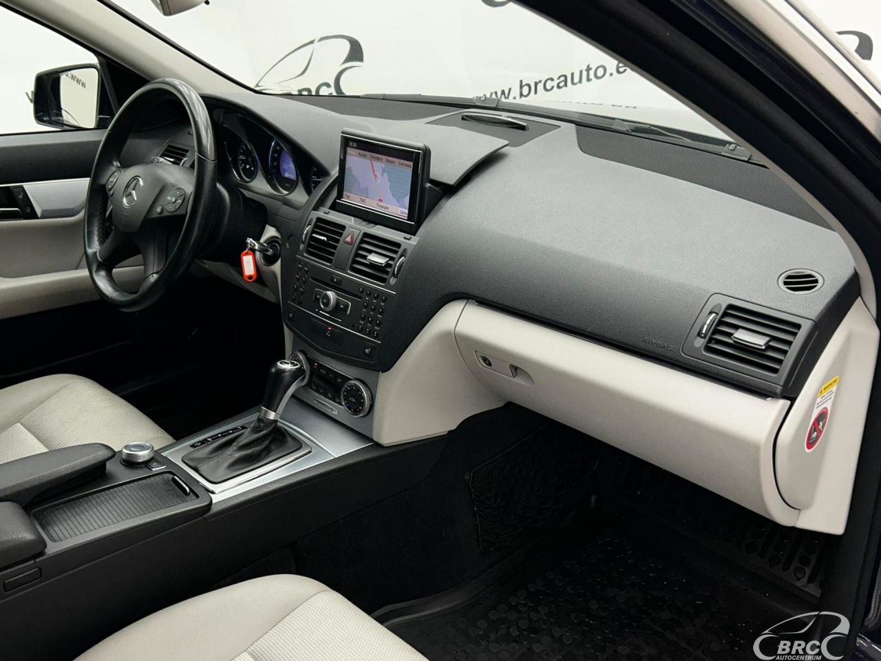 Mercedes-Benz C220 | 6
