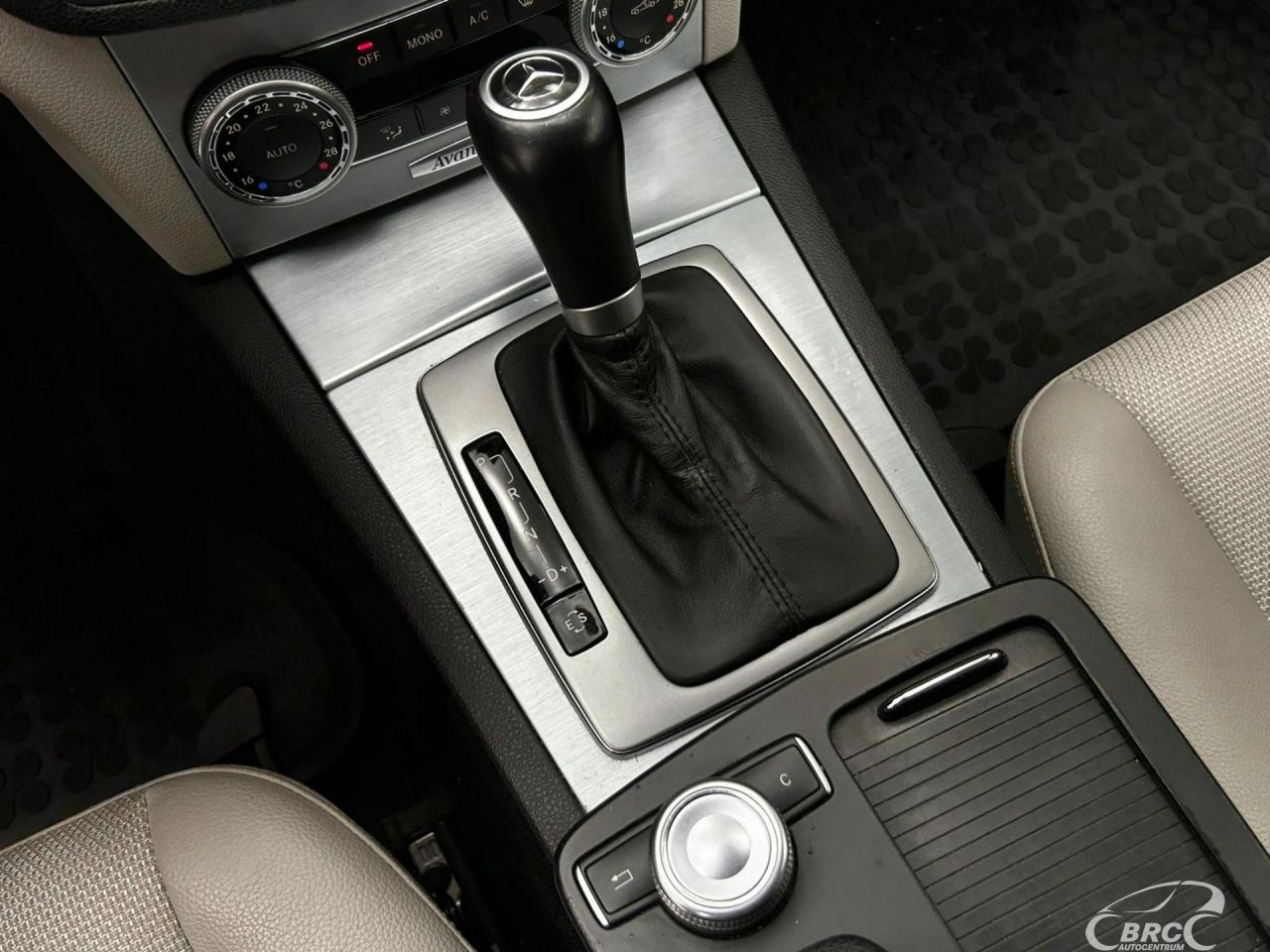 Mercedes-Benz C220 | 19