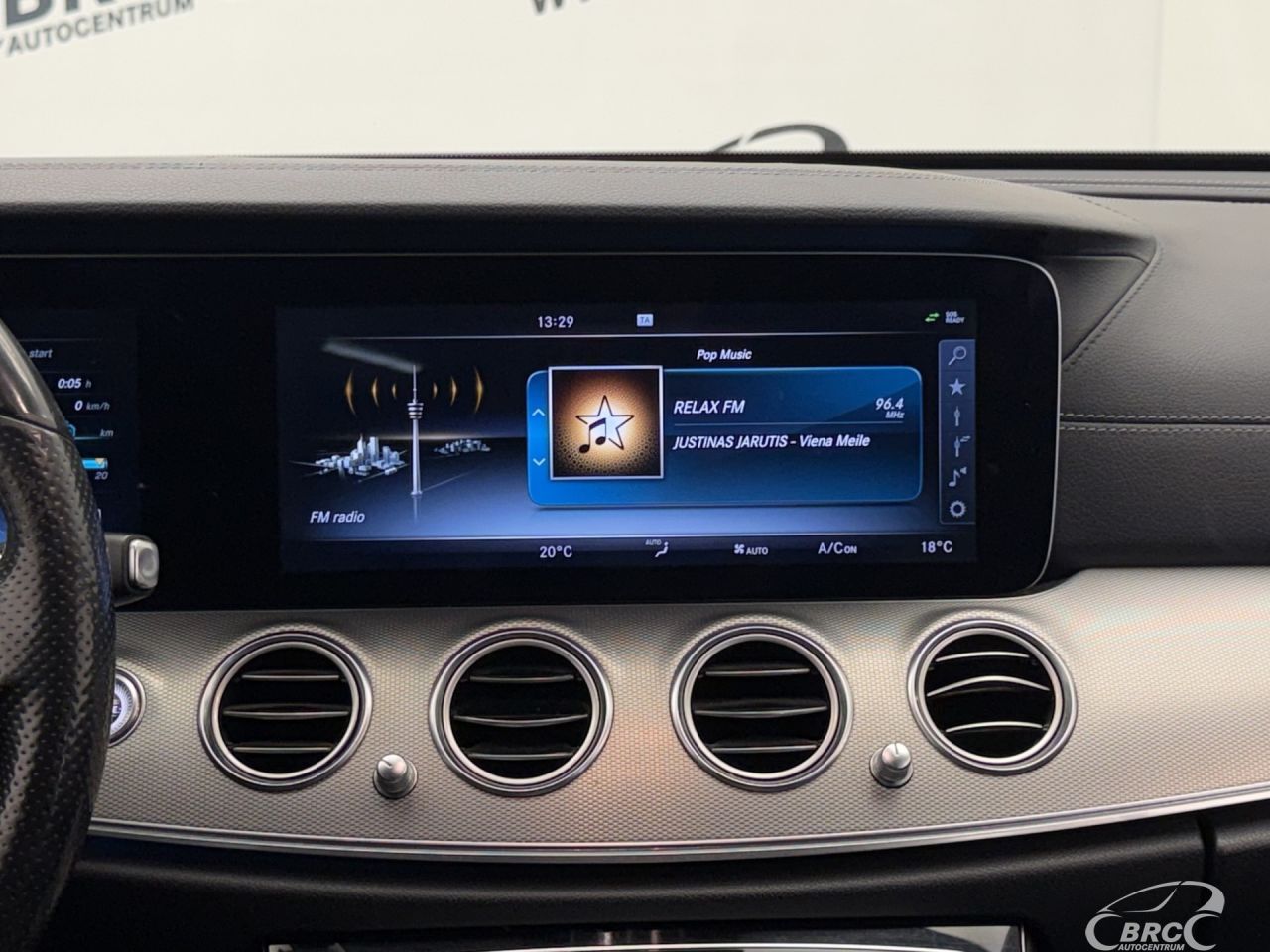 Mercedes-Benz E220 | 15