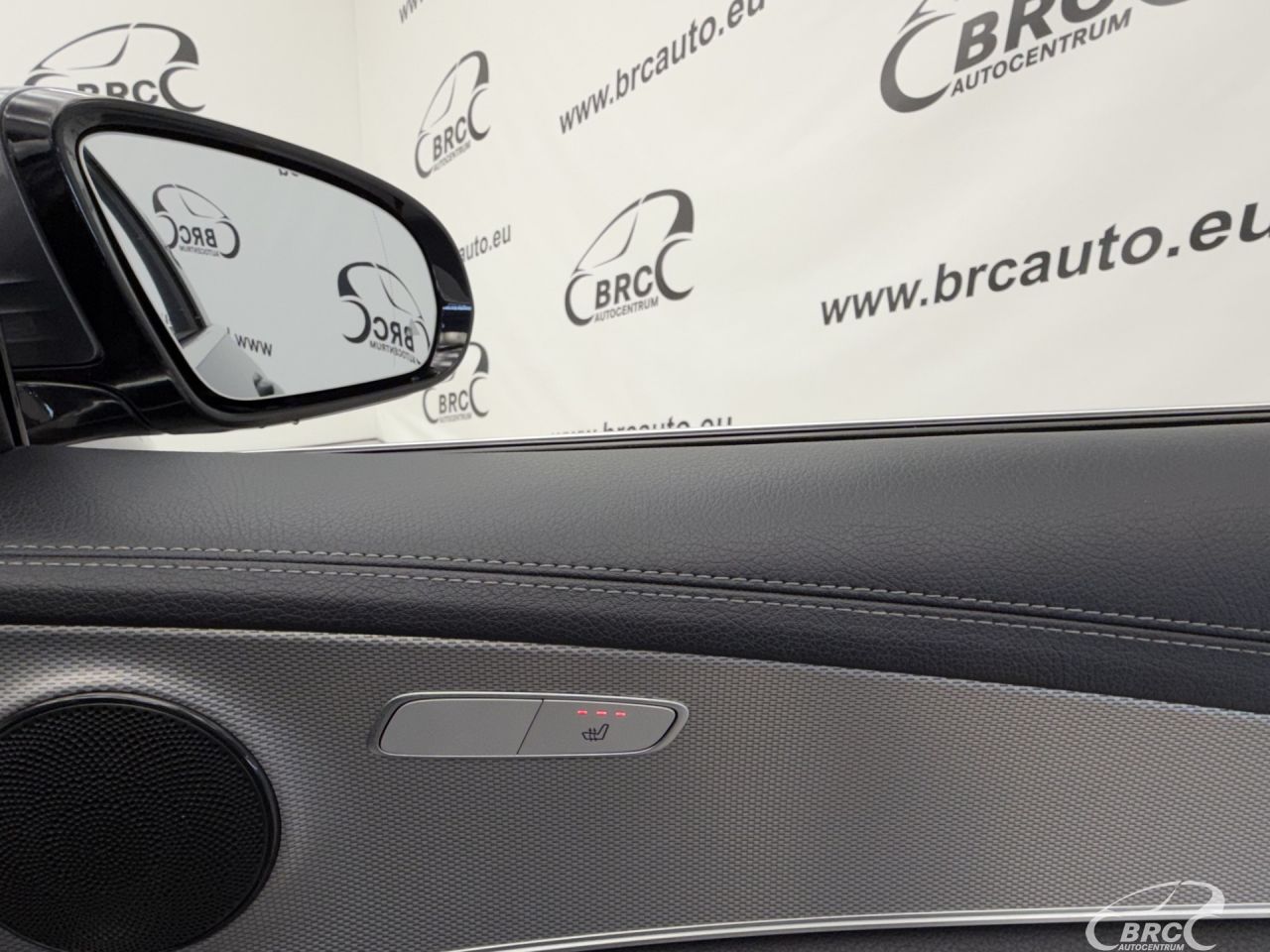 Mercedes-Benz E220 | 8