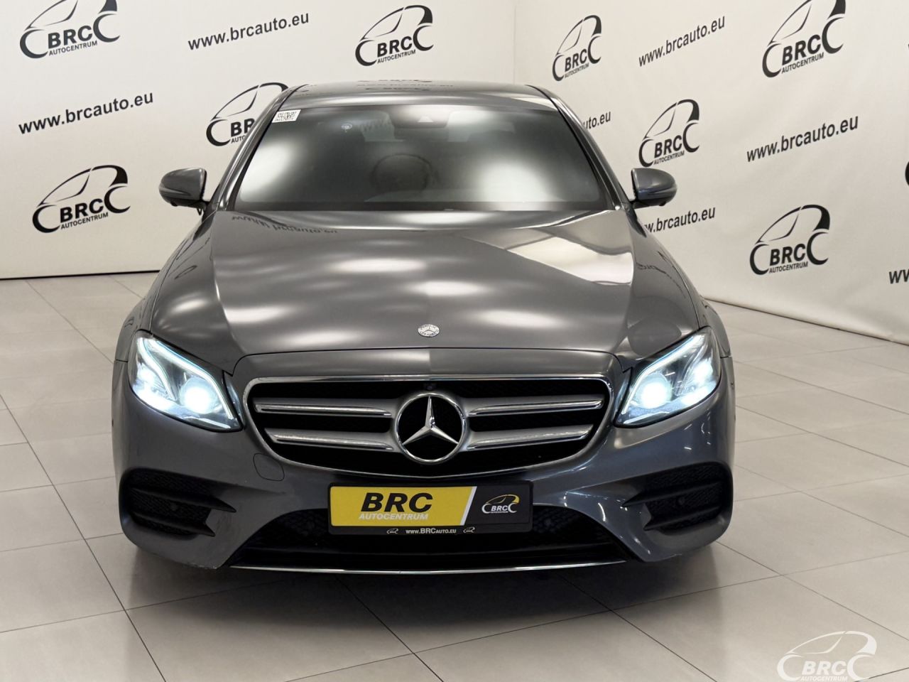 Mercedes-Benz E220 | 49