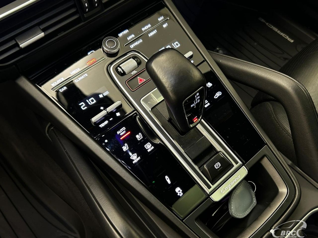 Porsche Cayenne | 23