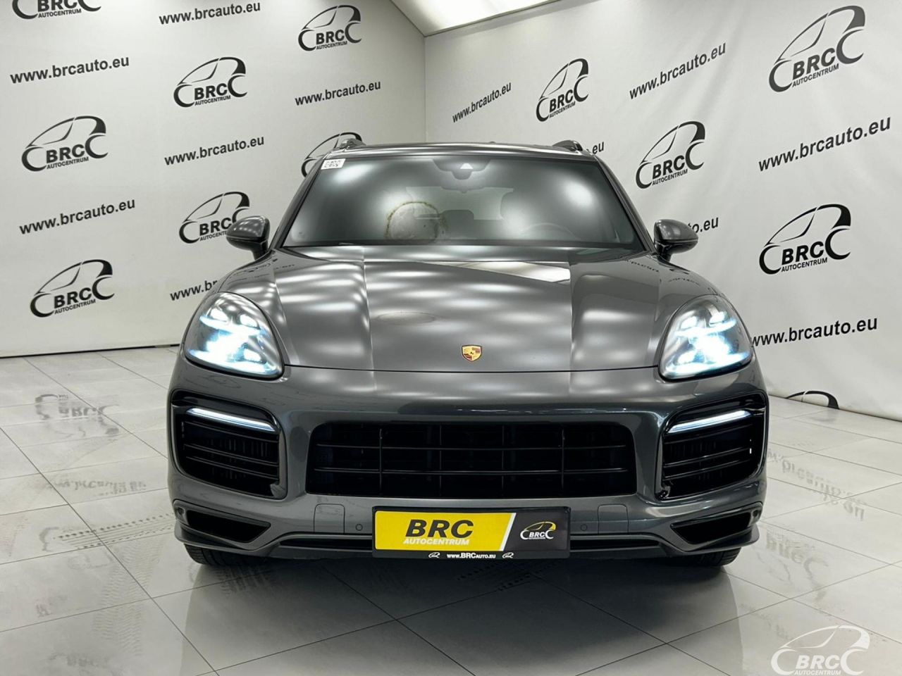 Porsche Cayenne | 29