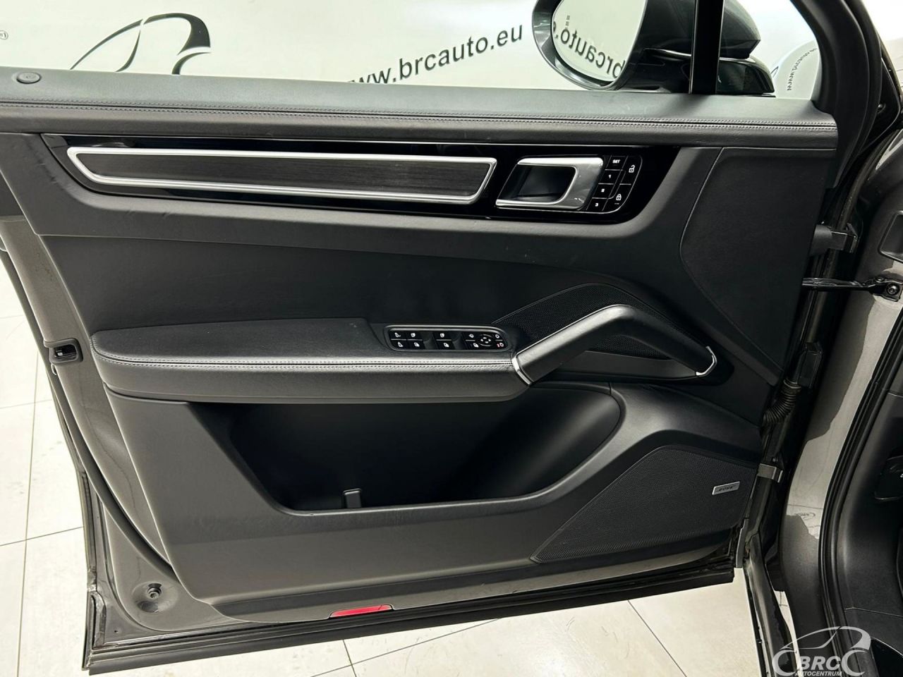 Porsche Cayenne | 31