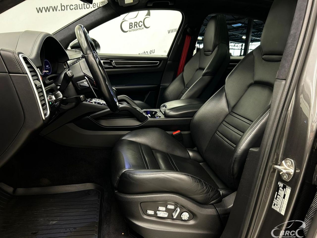 Porsche Cayenne | 11