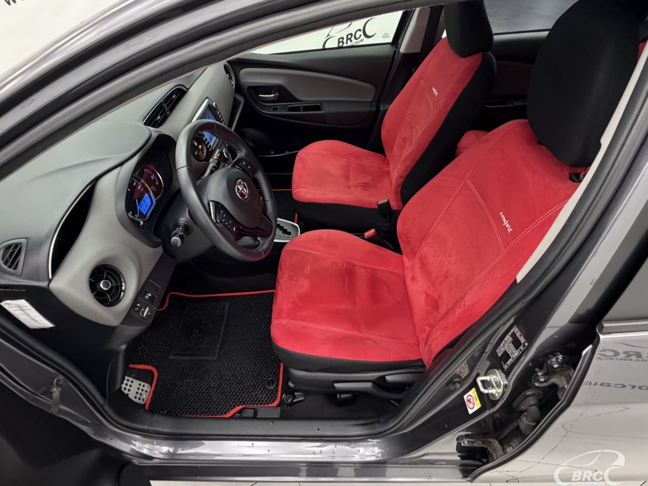 Toyota Yaris | 21