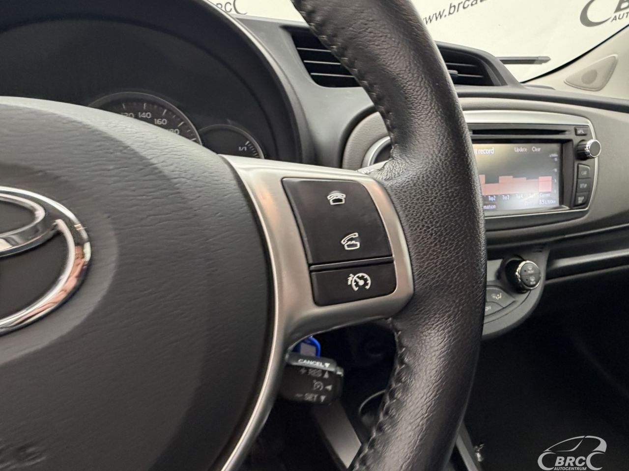 Toyota Yaris | 27