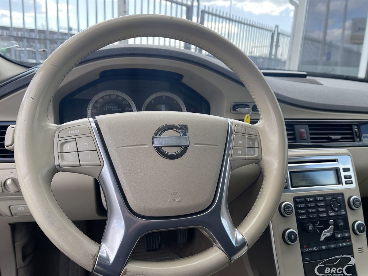 Volvo S80 | 15