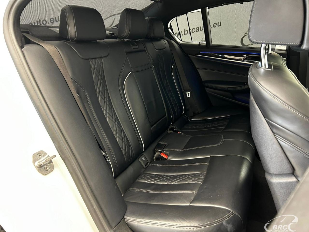 BMW M550 | 9