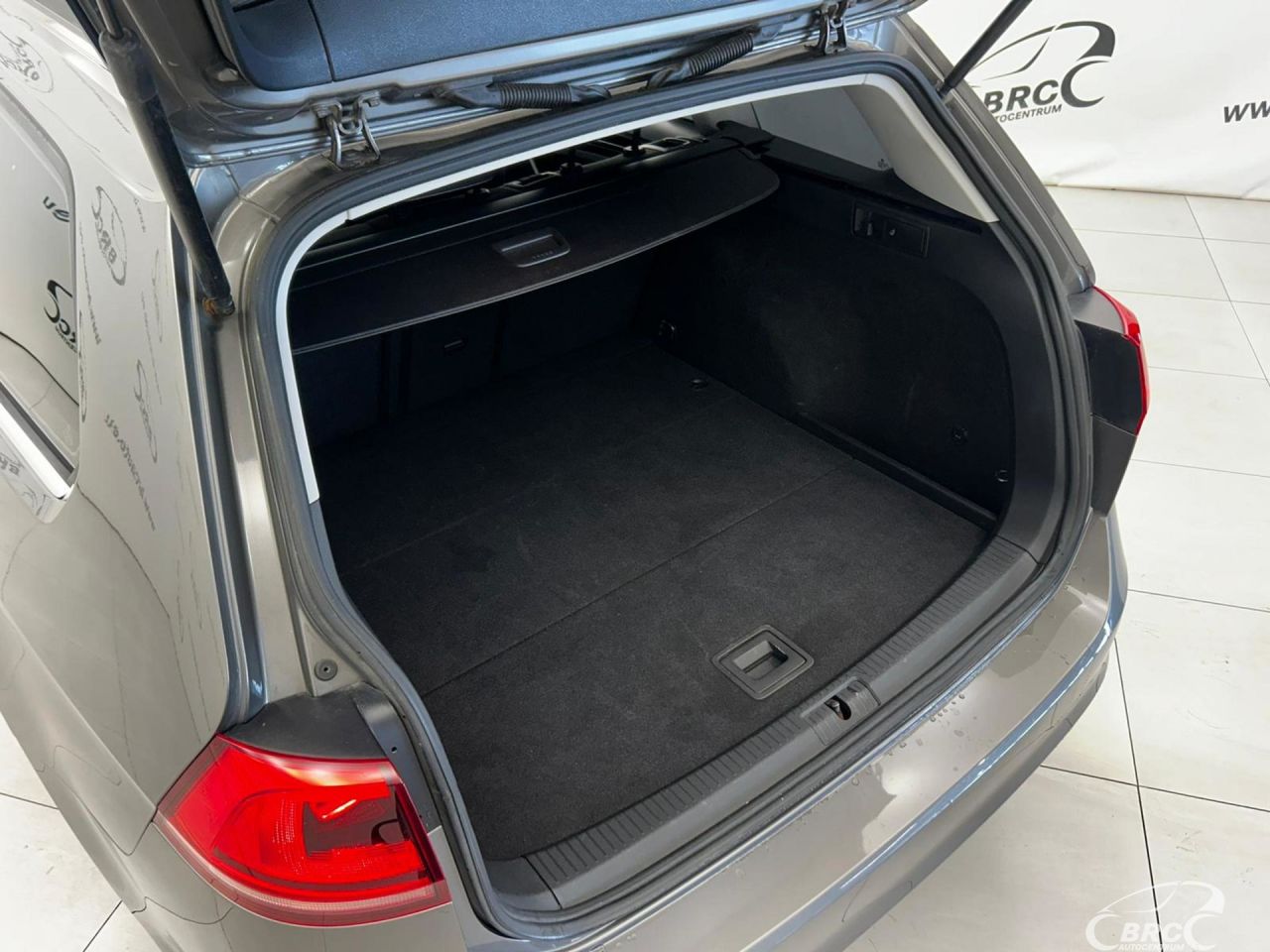 Volkswagen Golf | 15