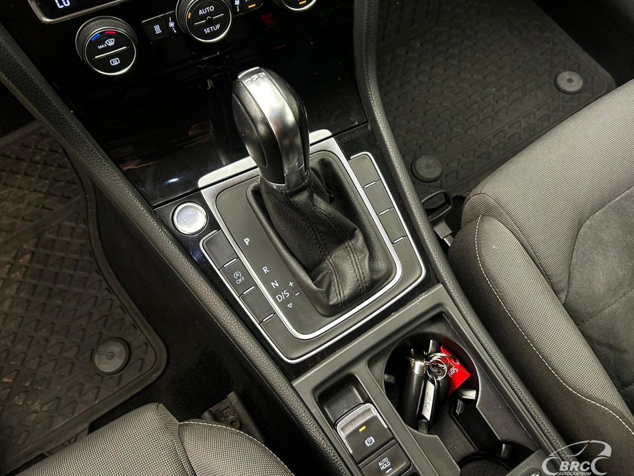 Volkswagen Golf | 15