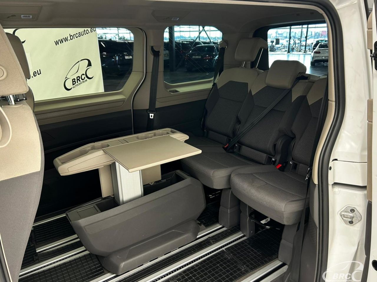 Volkswagen Multivan | 22