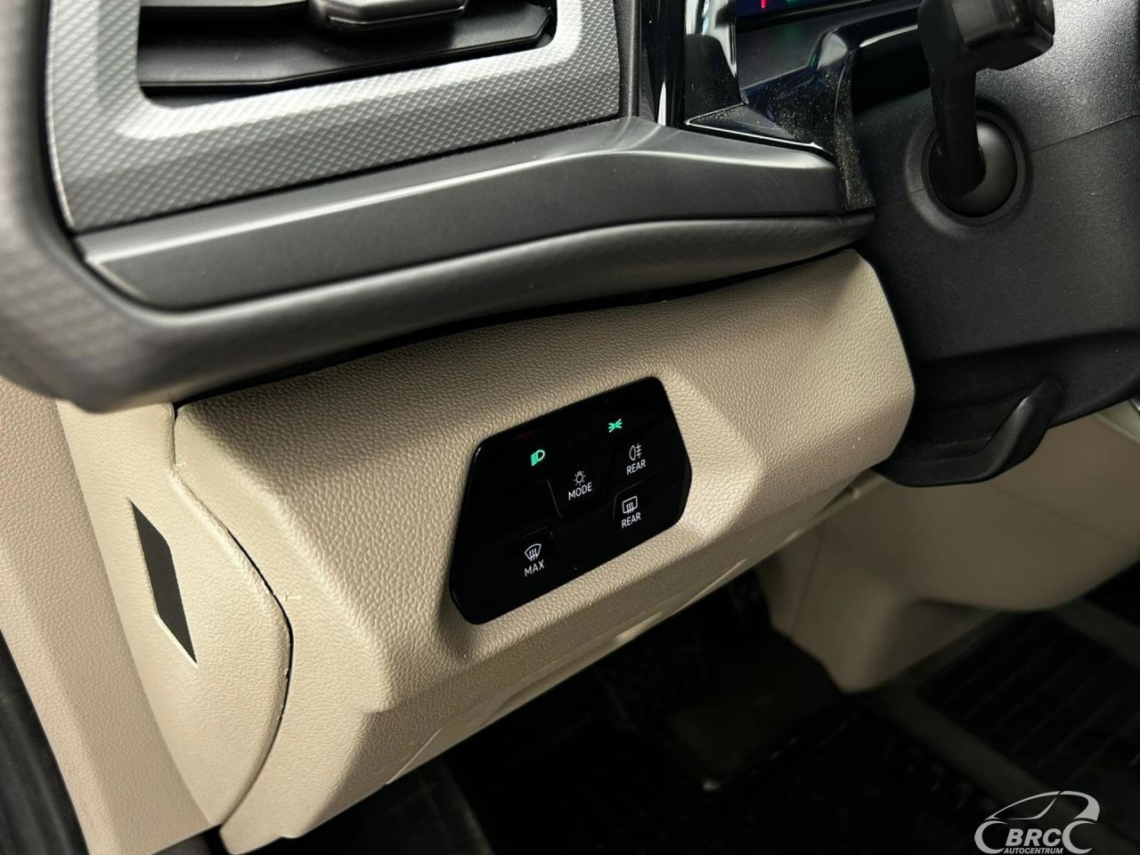 Volkswagen Multivan | 14