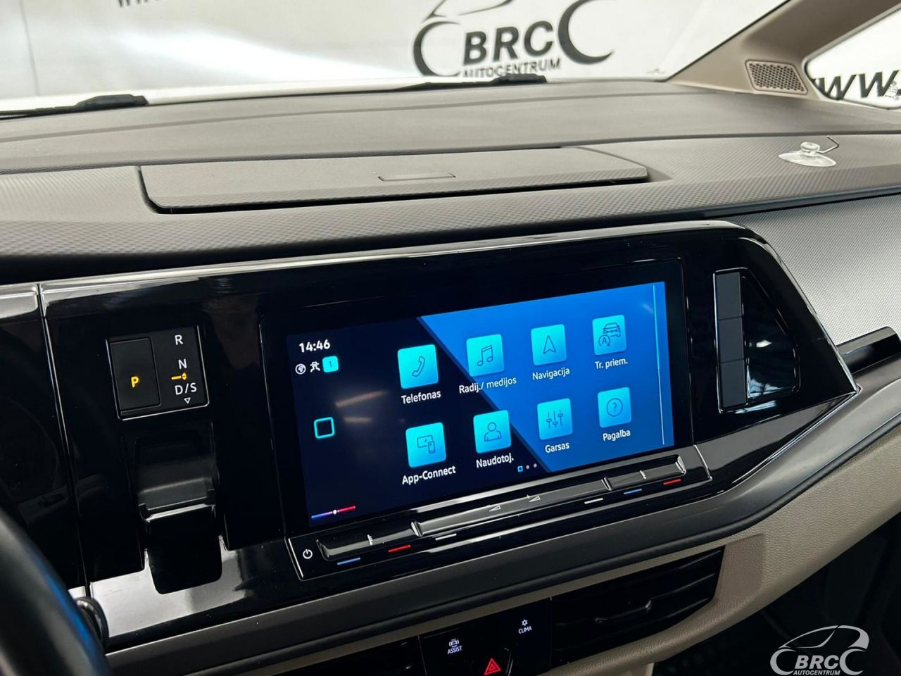 Volkswagen Multivan | 18