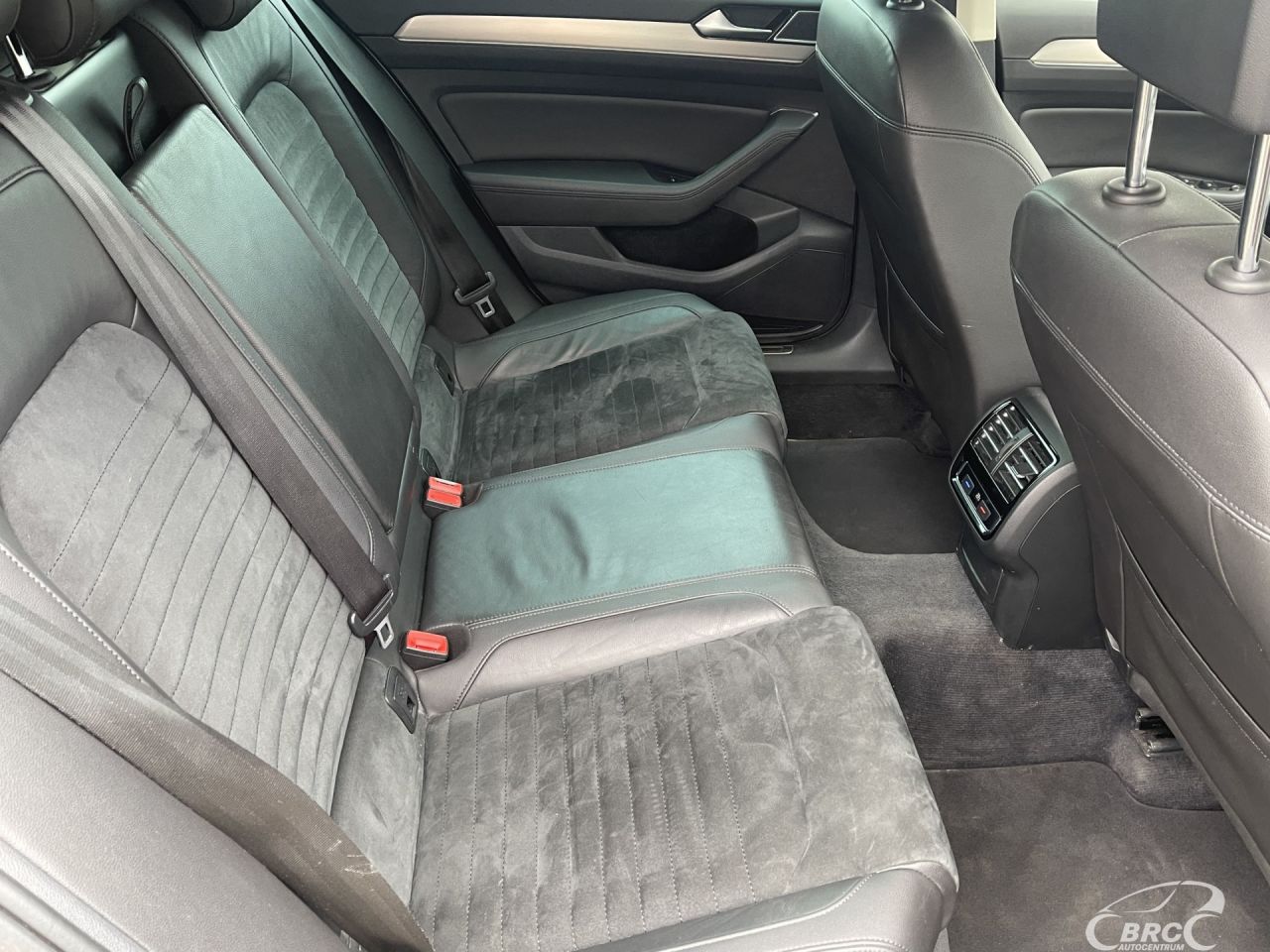 Volkswagen Passat | 6