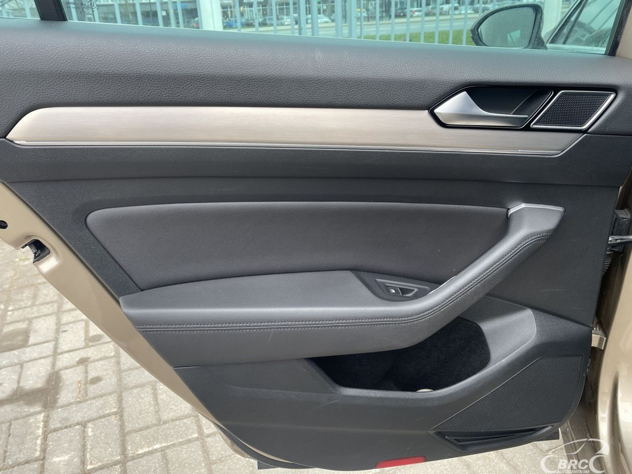 Volkswagen Passat | 18