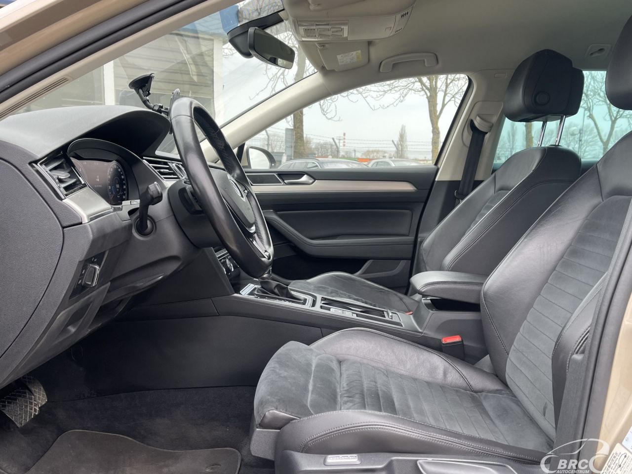 Volkswagen Passat | 14