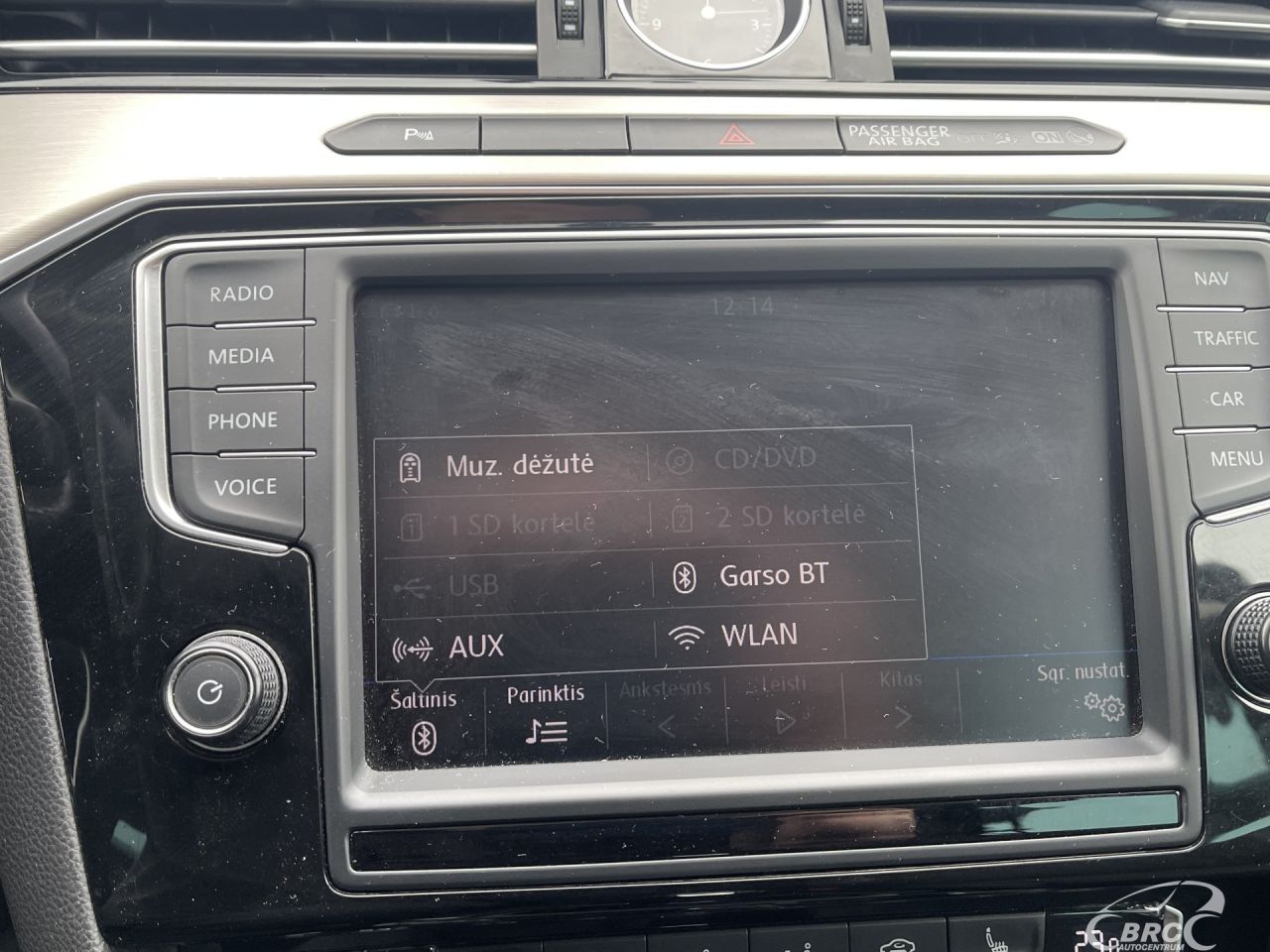 Volkswagen Passat | 25