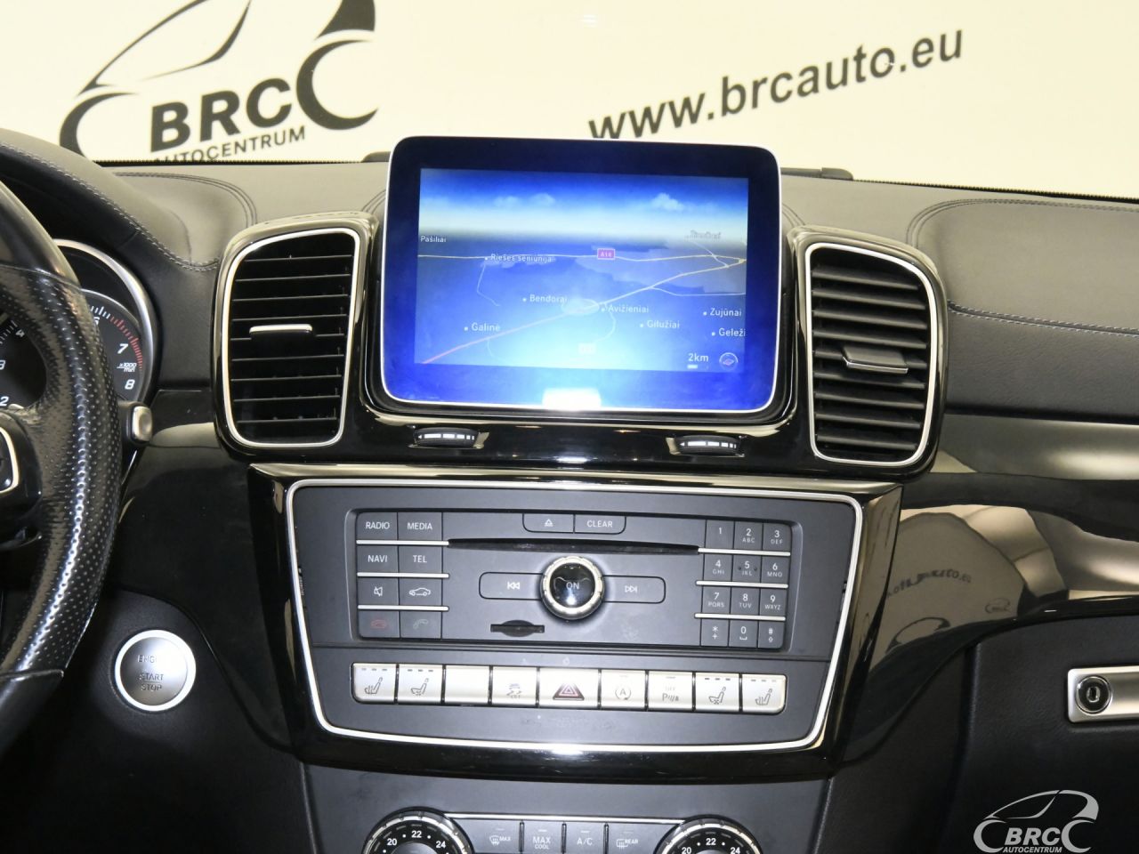 Mercedes-Benz GLS450 | 18