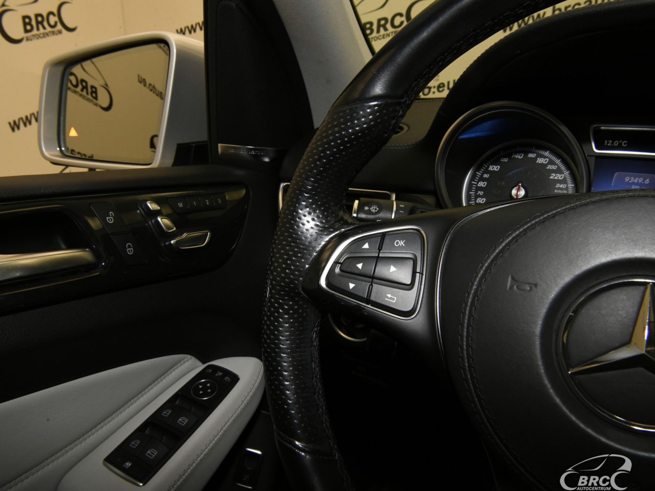 Mercedes-Benz GLS450 | 34