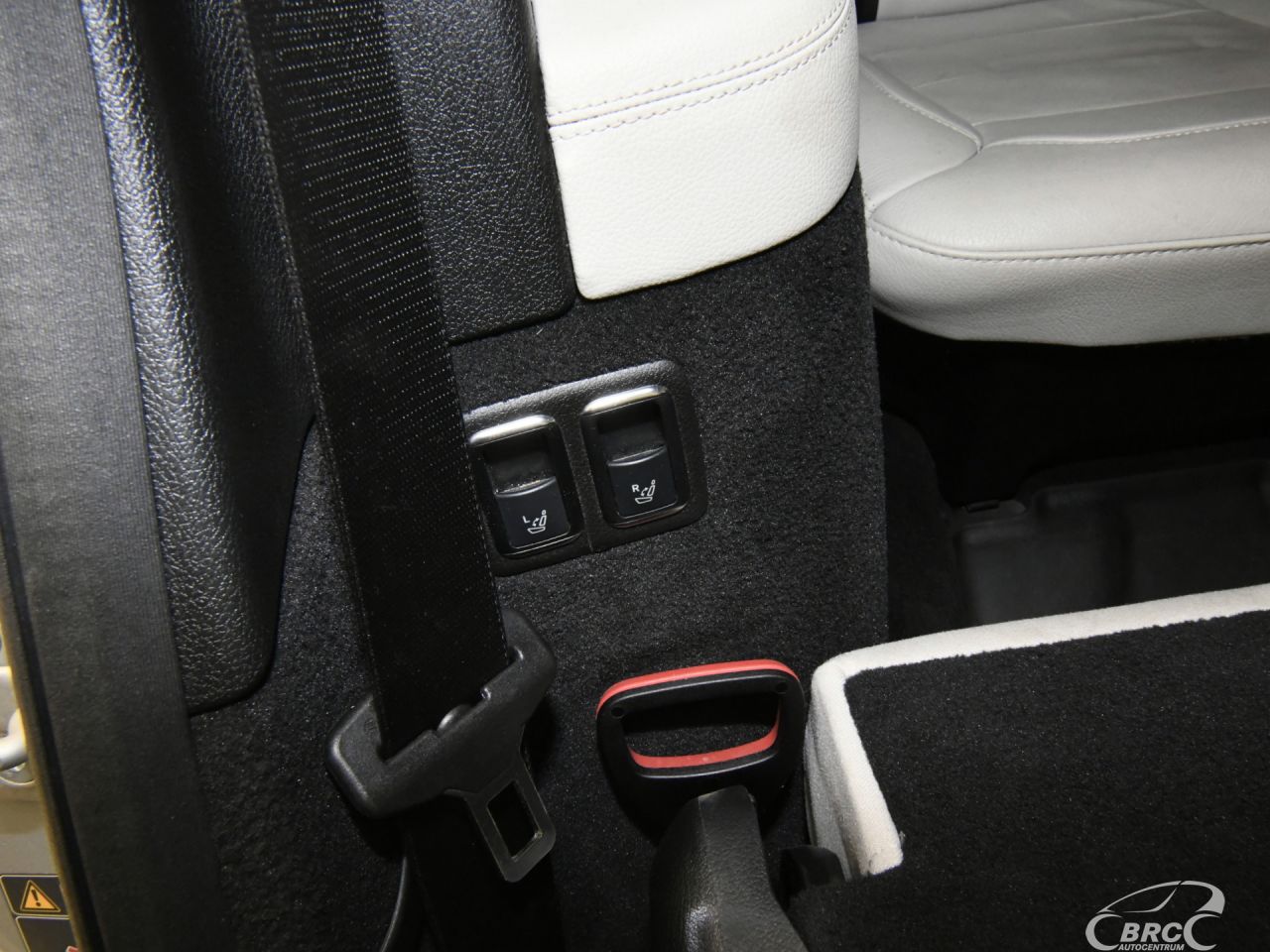 Mercedes-Benz GLS450 | 15