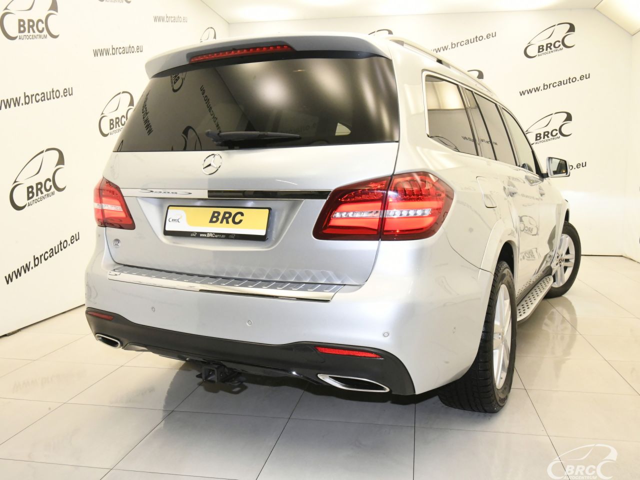 Mercedes-Benz GLS450 | 53