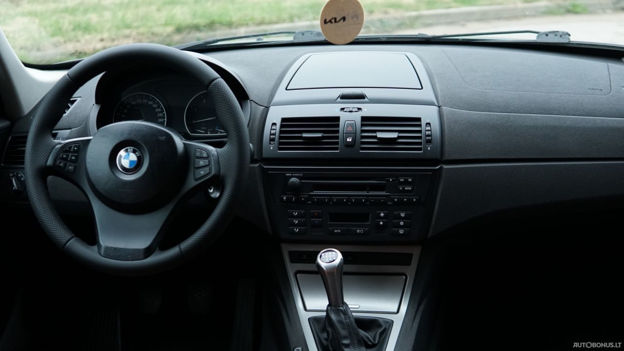 BMW X3 | 6