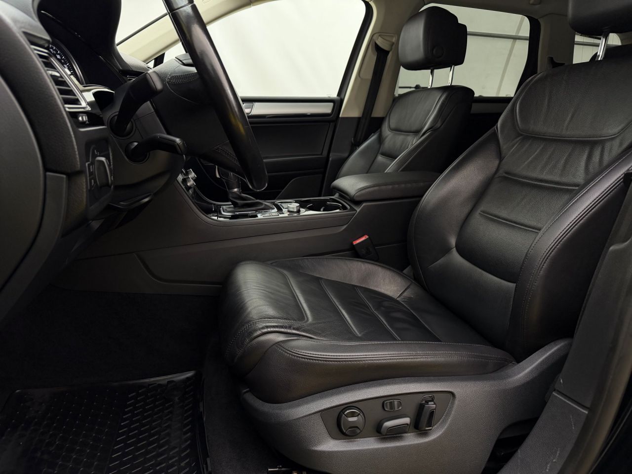 Volkswagen Touareg | 9