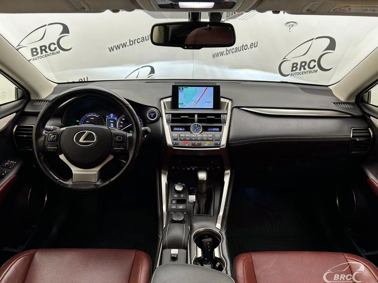 Lexus NX 300h | 2