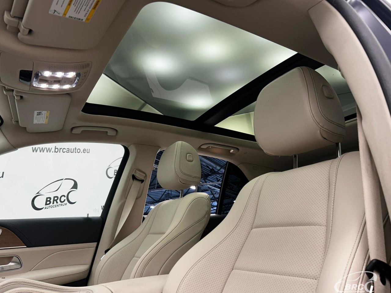 Mercedes-Benz GLE350 | 28