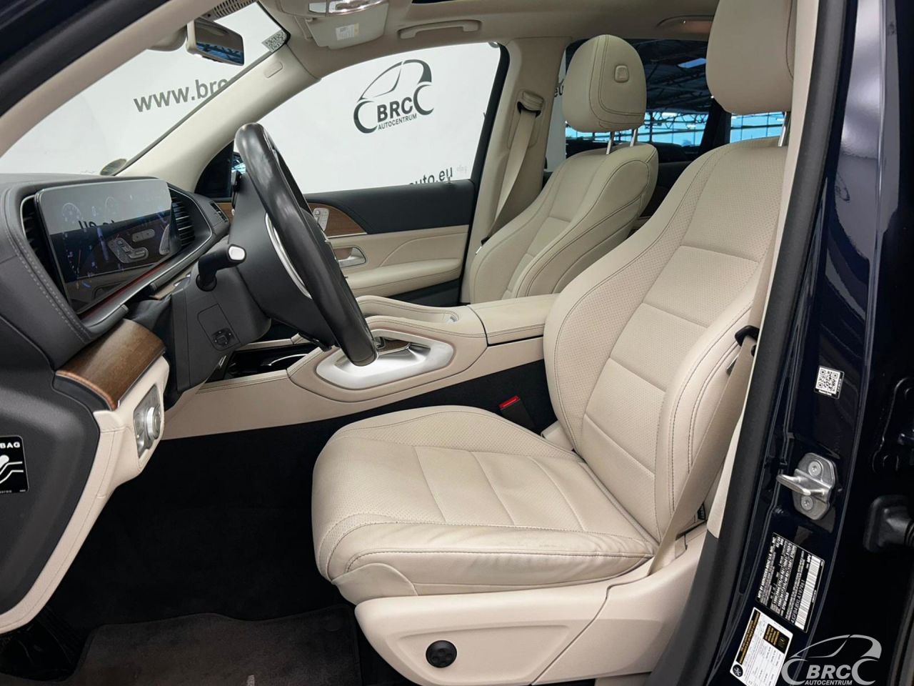 Mercedes-Benz GLE350 | 3