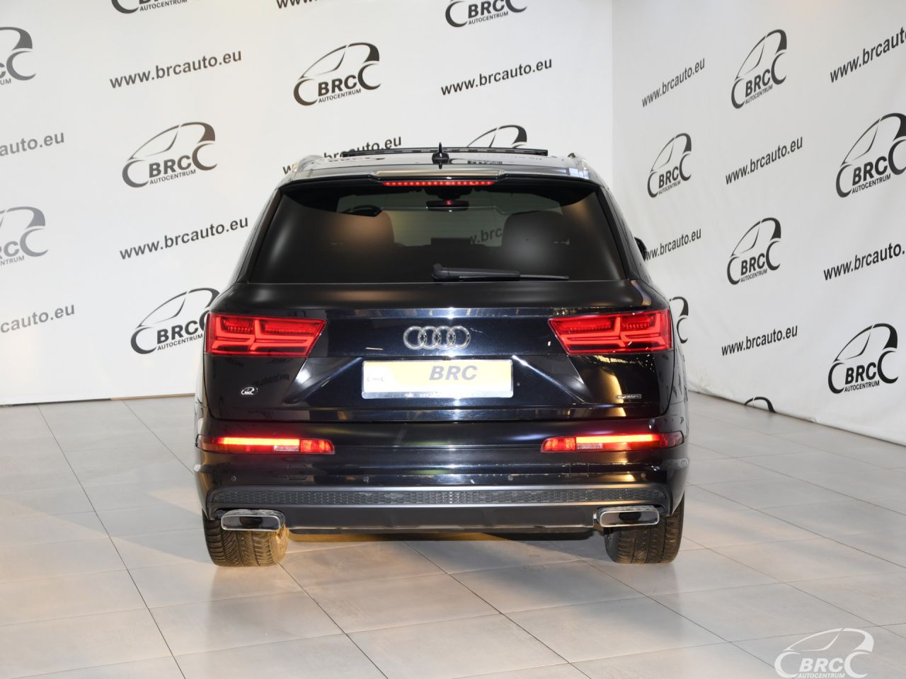 Audi Q7 | 54