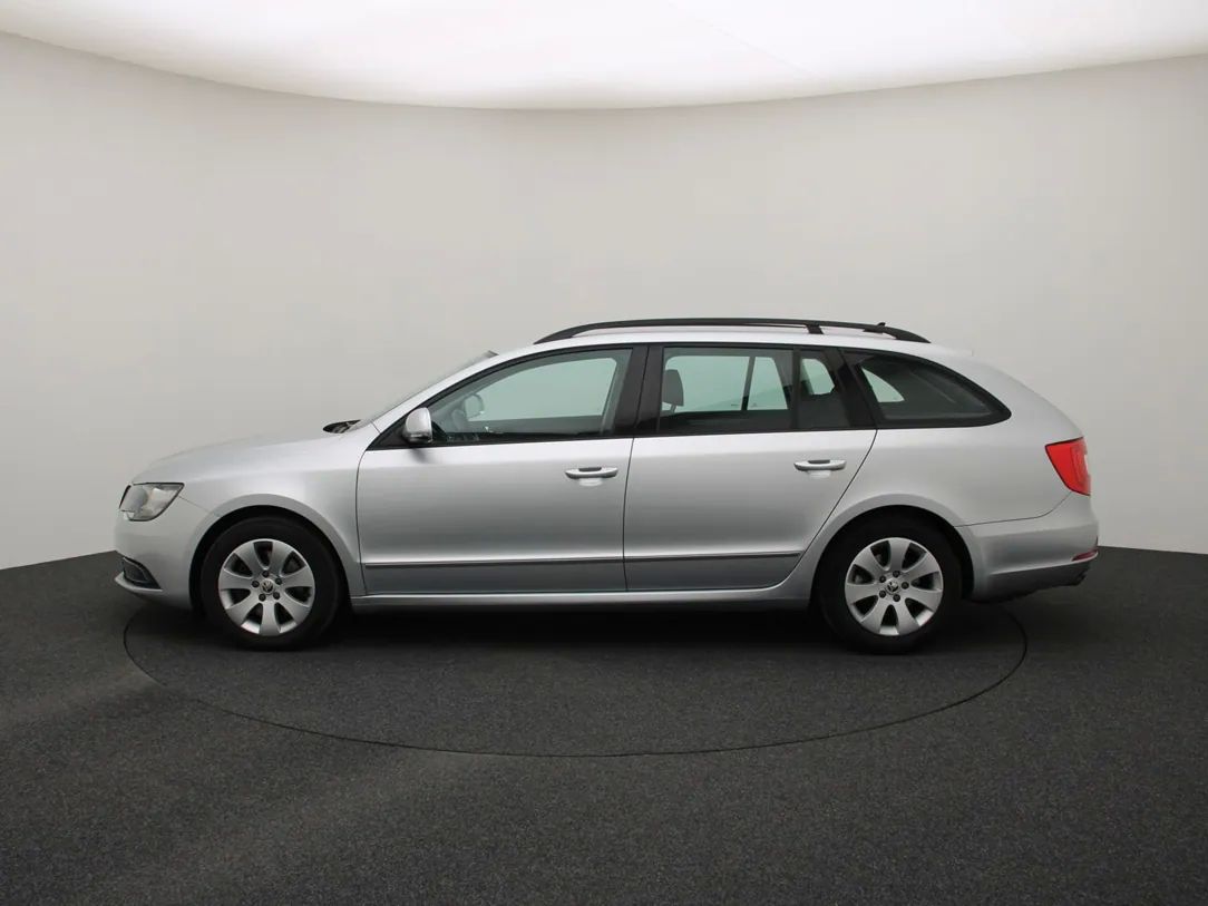 Skoda Superb | 4