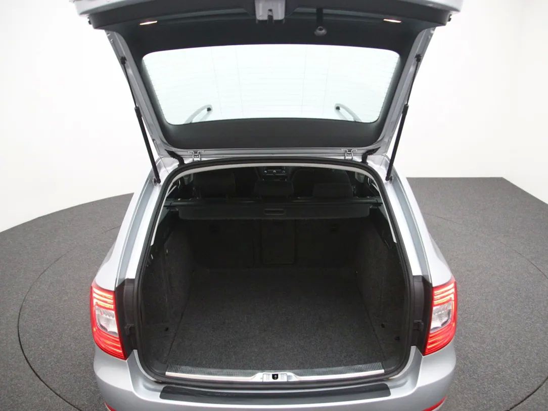 Skoda Superb | 28