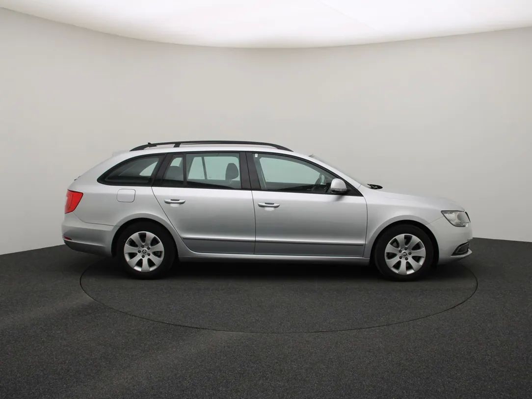 Skoda Superb | 7