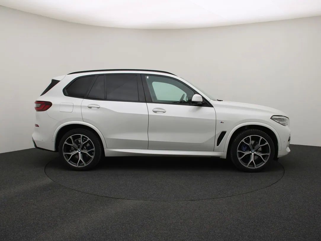 BMW X5 | 8