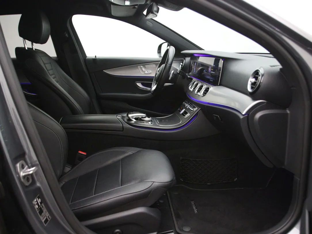 Mercedes-Benz E220 | 13